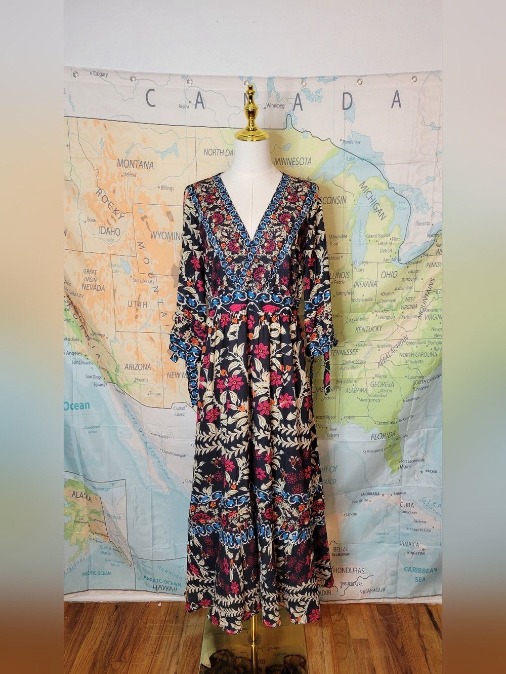 NWT Ador Bohemian Floral V-Neck Maxi Dress - Black with Pink & Blue size L
